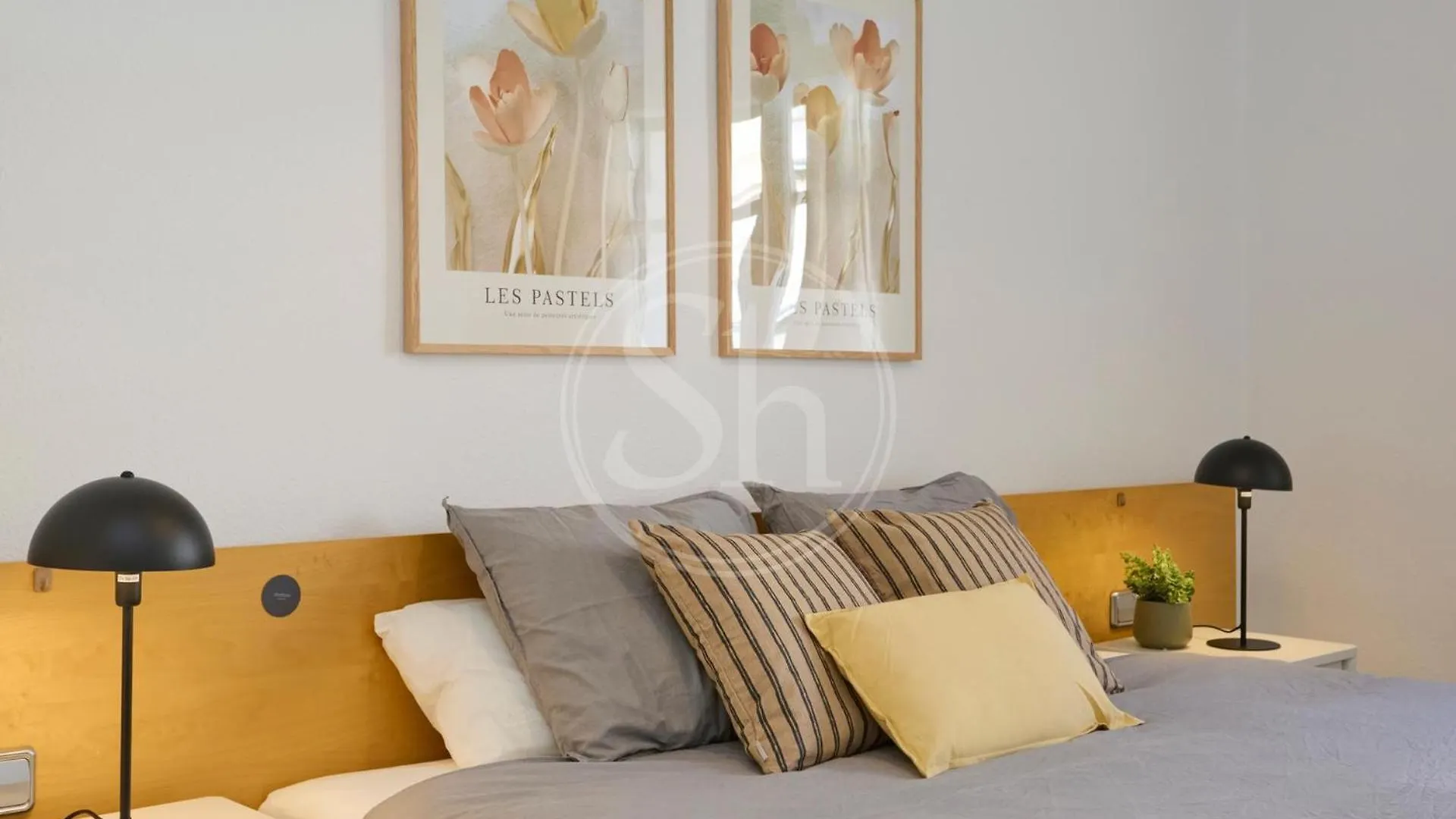 ברצלונה Luminescent Valencia Apartment